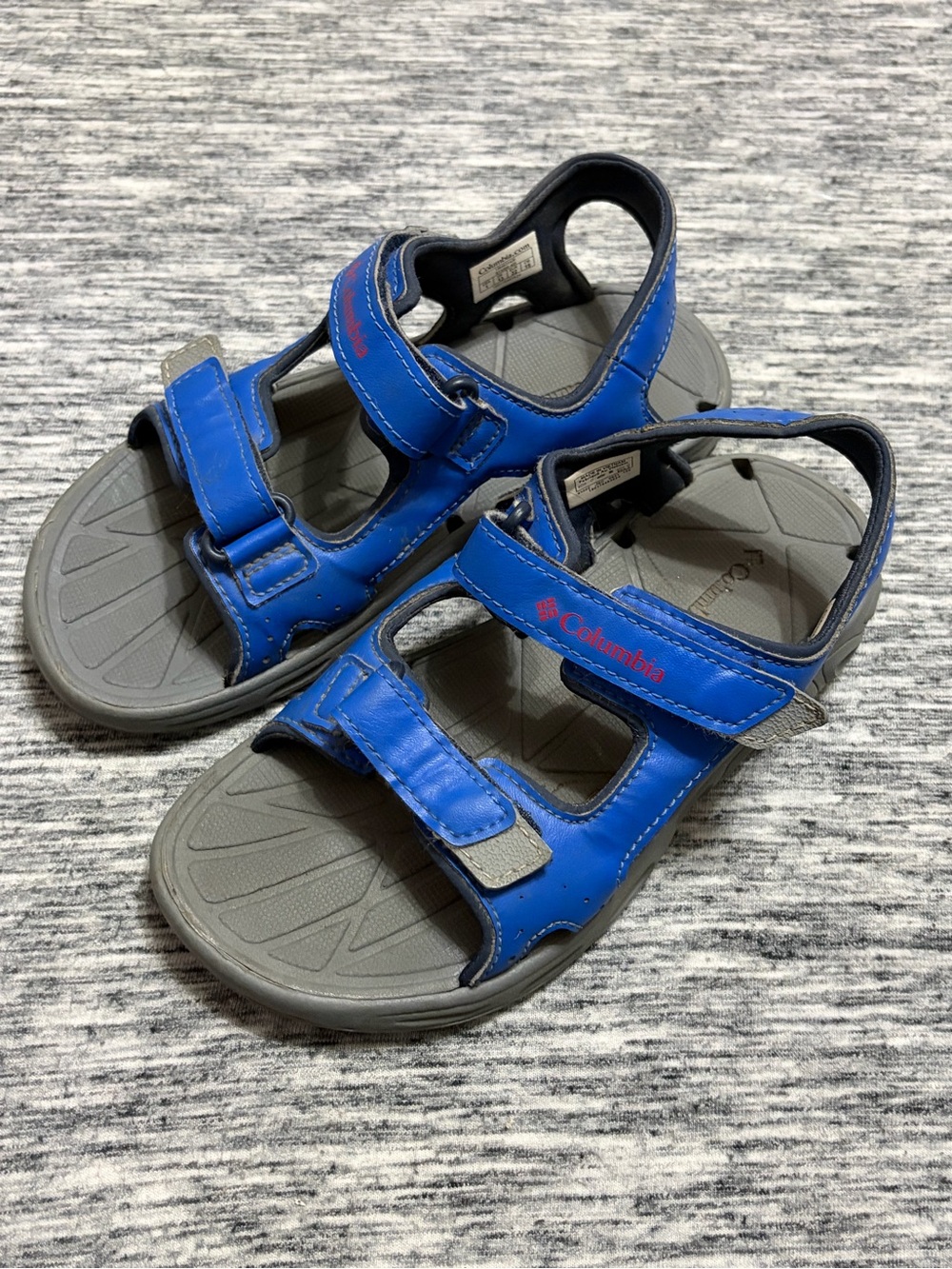 Columbia Boys Velcro Sandals Size 1